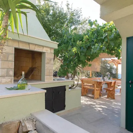 Casa de Férias Poplat Bb Croatia